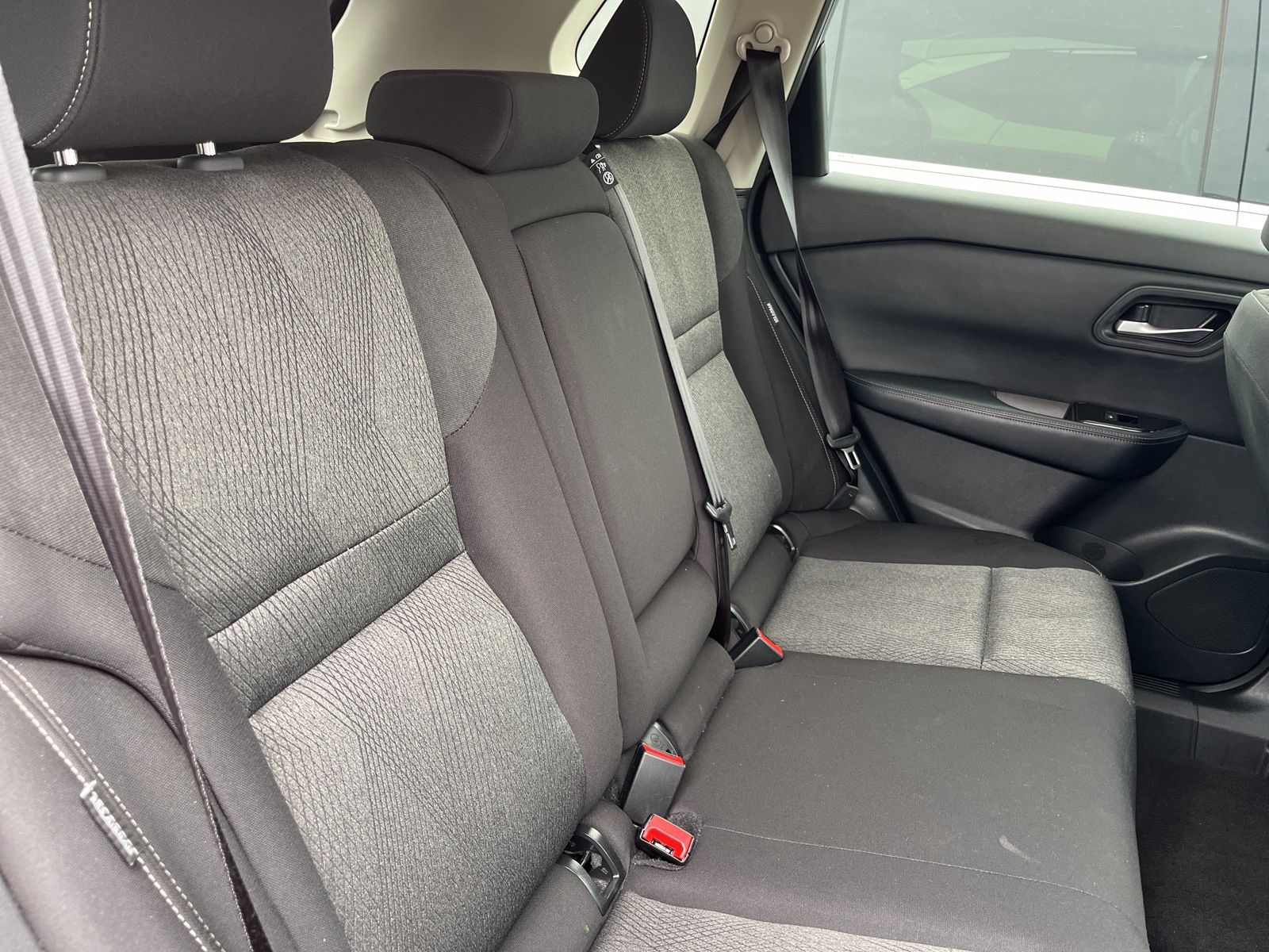 Used 2025 Gray Nissan SV image 26