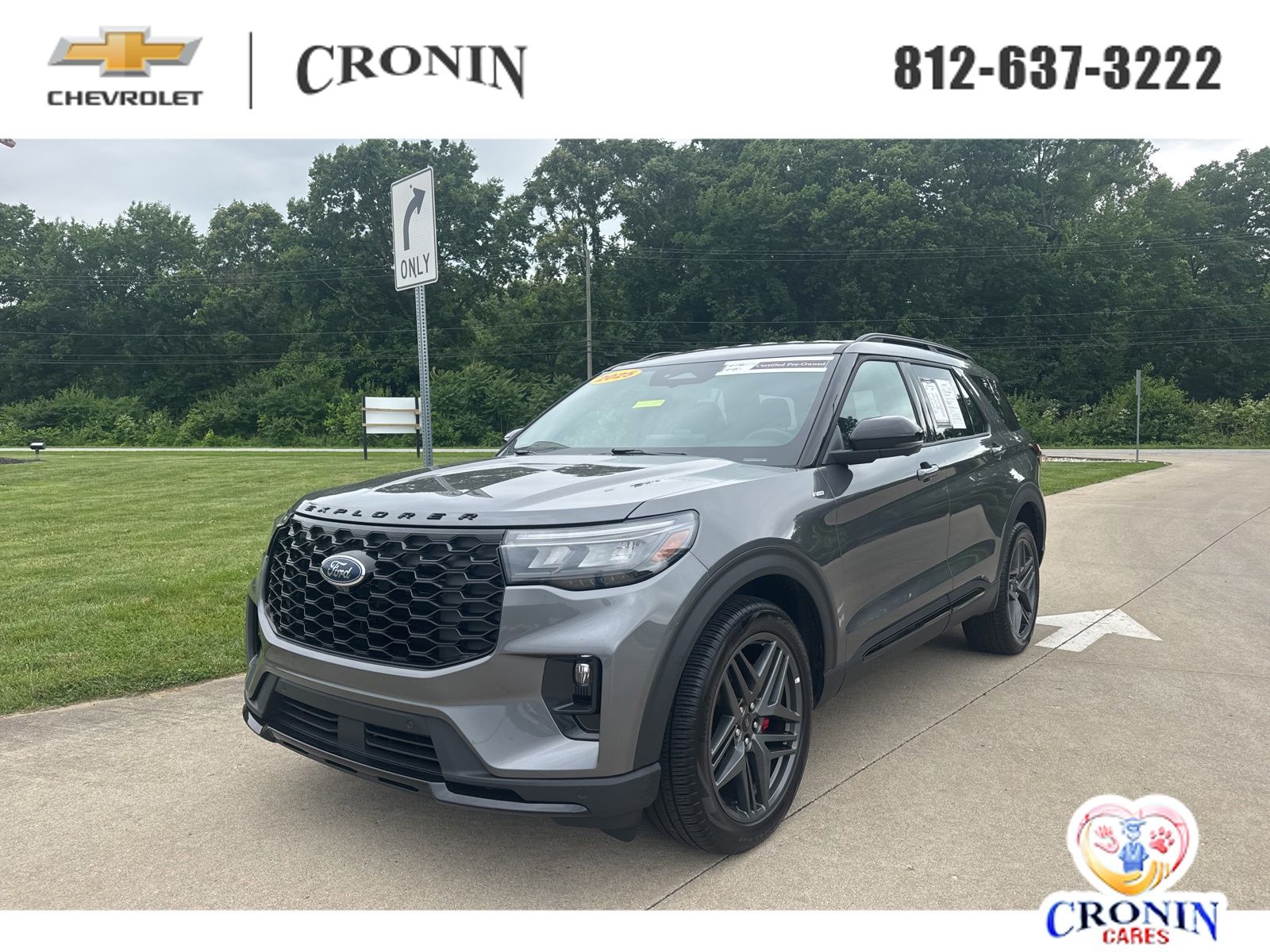 Gray Metallic 2025 Ford Explorer ST-Line AWD SUV / Crossover All-Wheel Drive Automatic