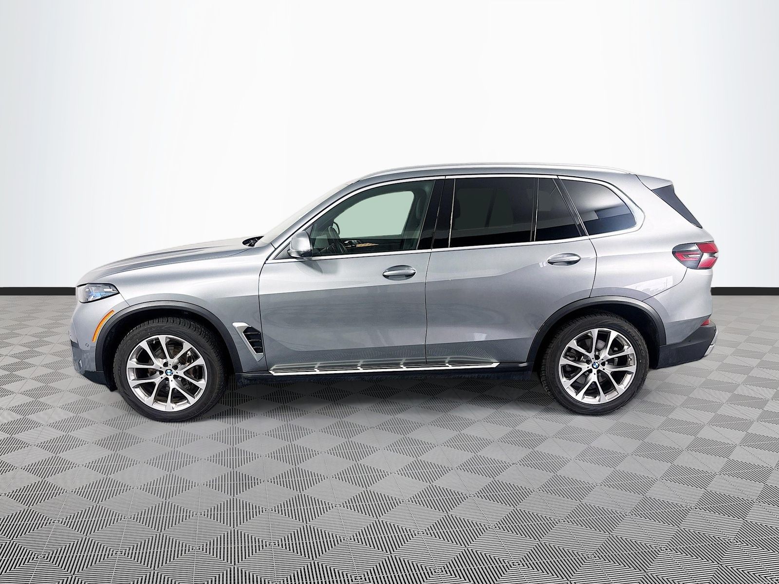 Used 2024 BMW X5 sDrive40i For Sale in OLIVE BRANCH, MS