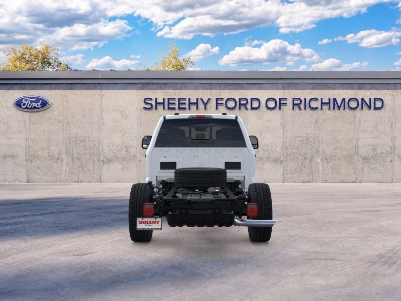 New 2026 Oxford White Ford XL image 6