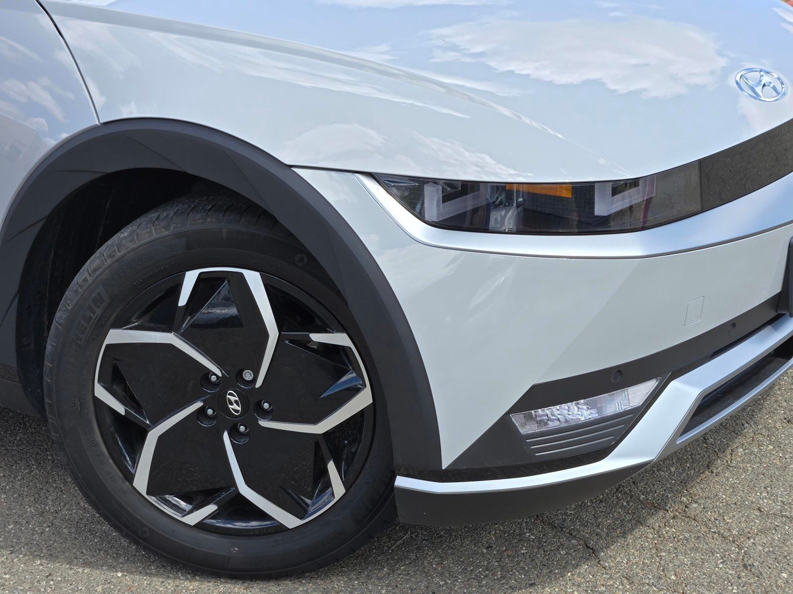 2024 Hyundai IONIQ 5 SEL - Photo 9