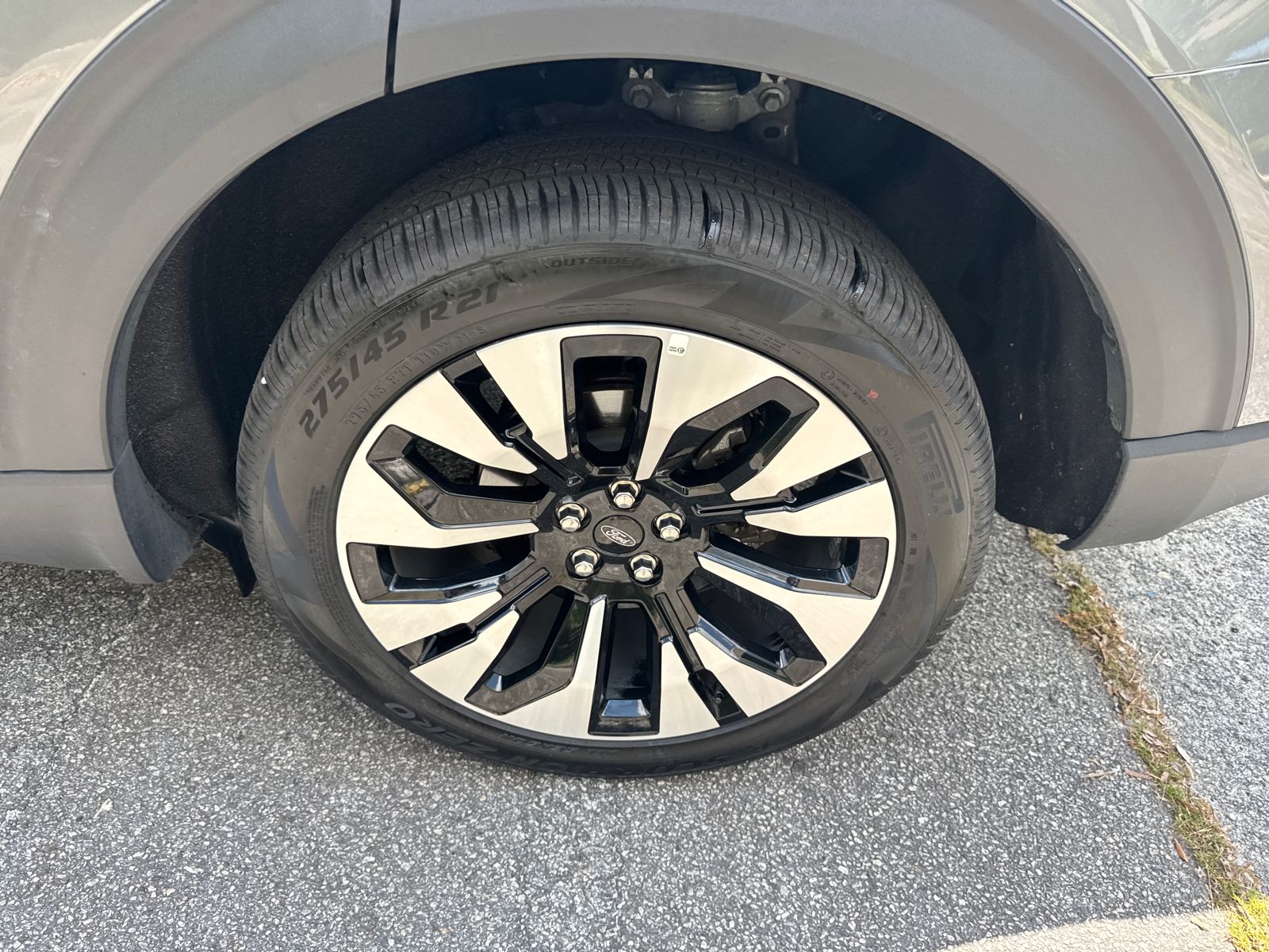 Used 2026 Gray Ford Platinum image 20