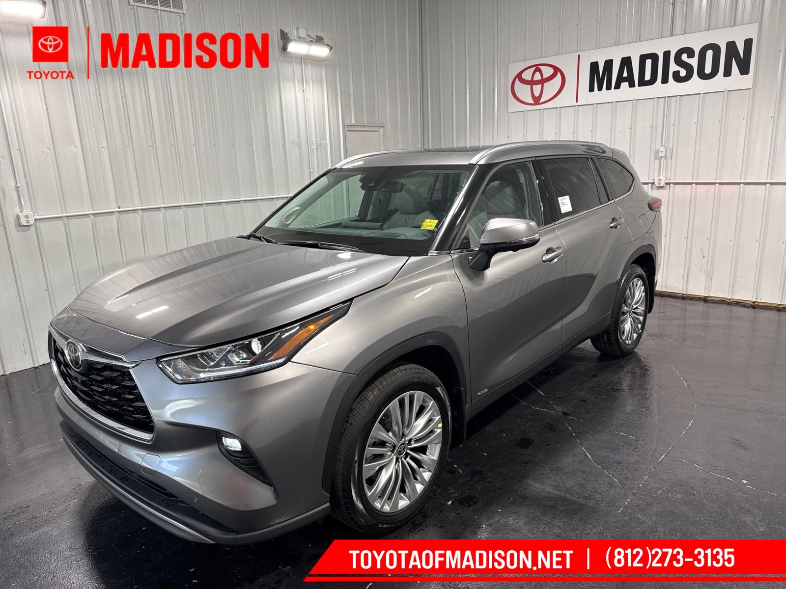 Gray 2026 Toyota Highlander Hybrid SUV / Crossover All-Wheel Drive Continuously Variable Transmission