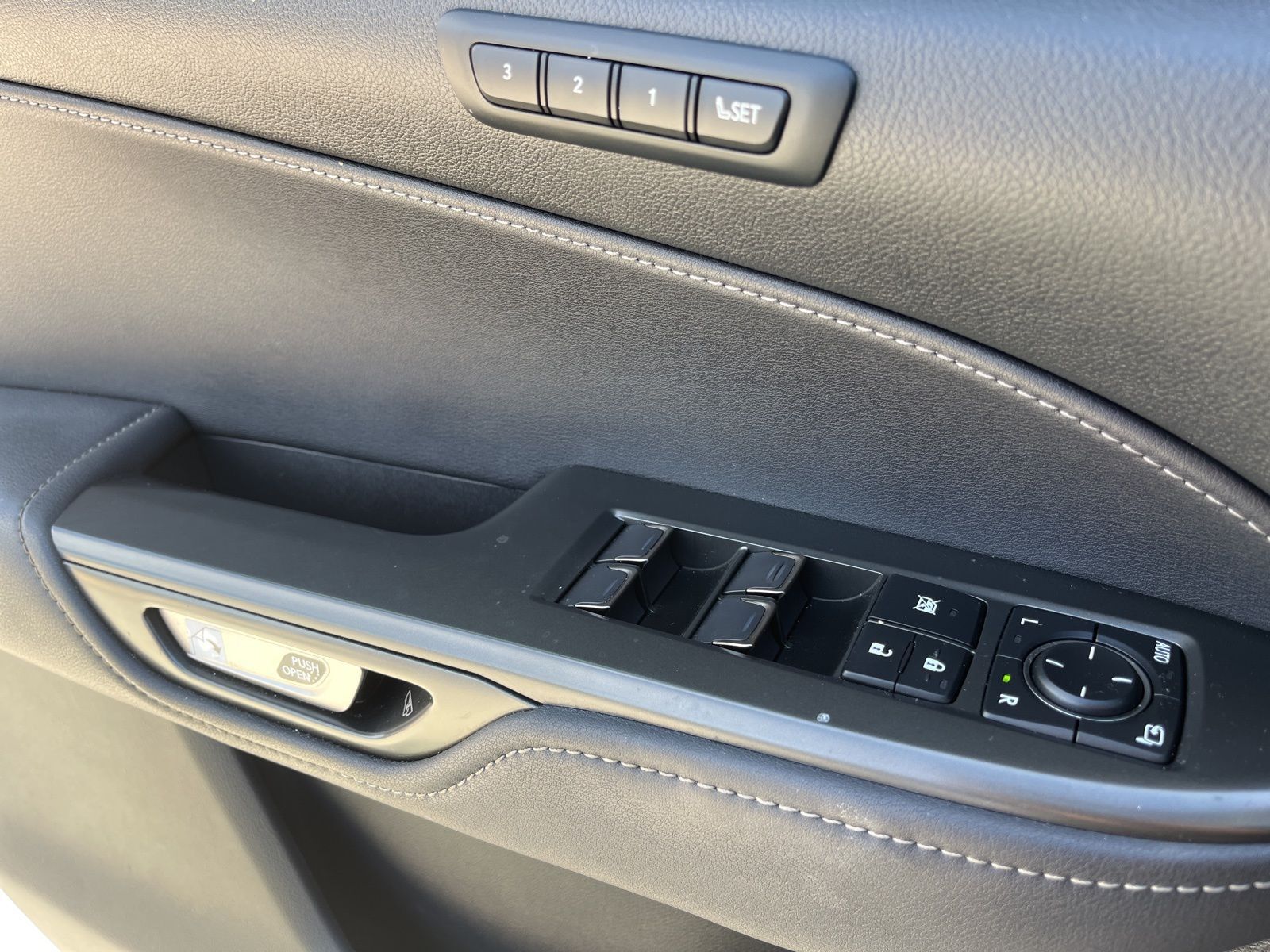 Used 2022 Blue Lexus 350 Premium image 10
