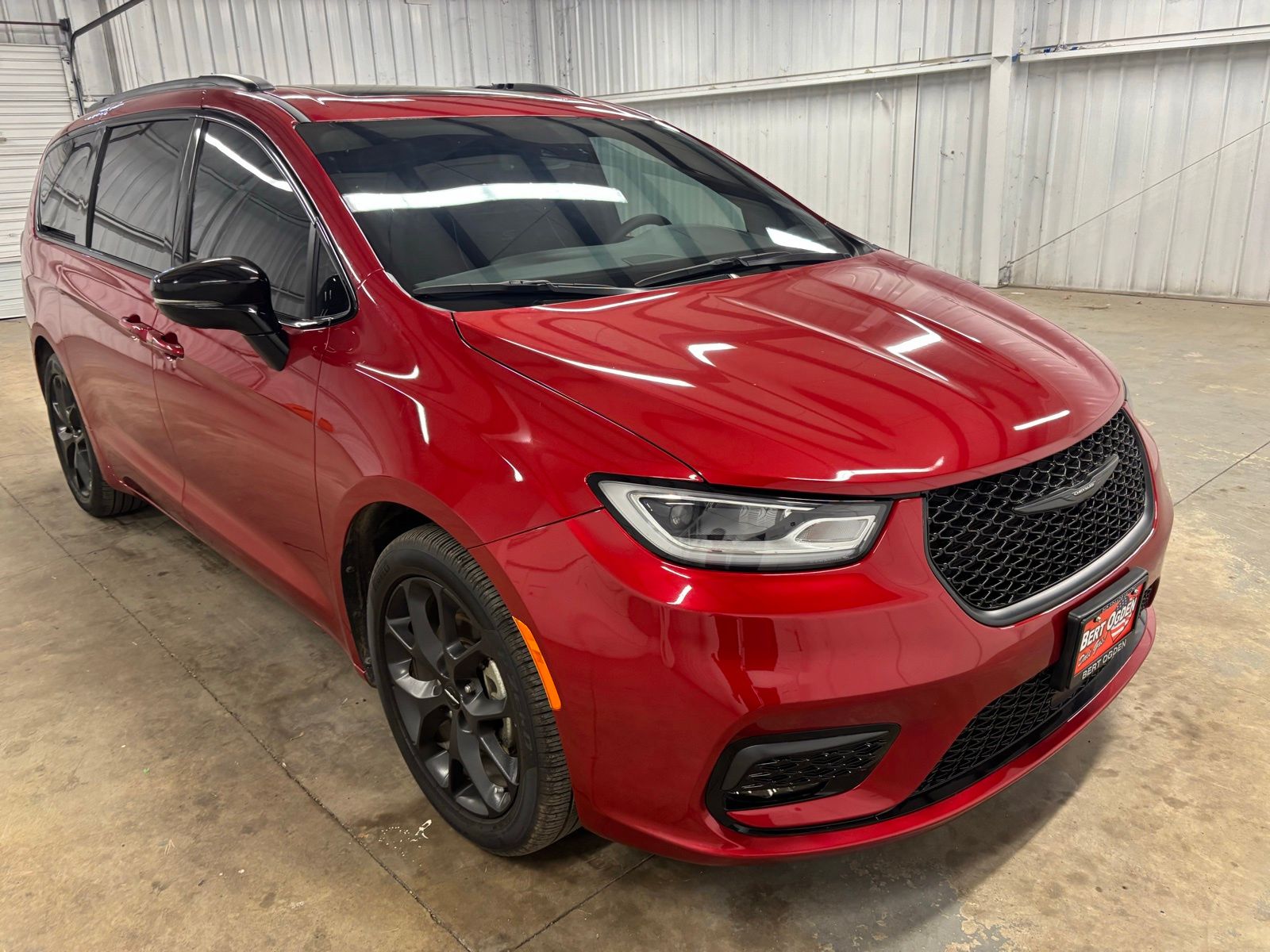 2025 Chrysler Pacifica Limited FWD