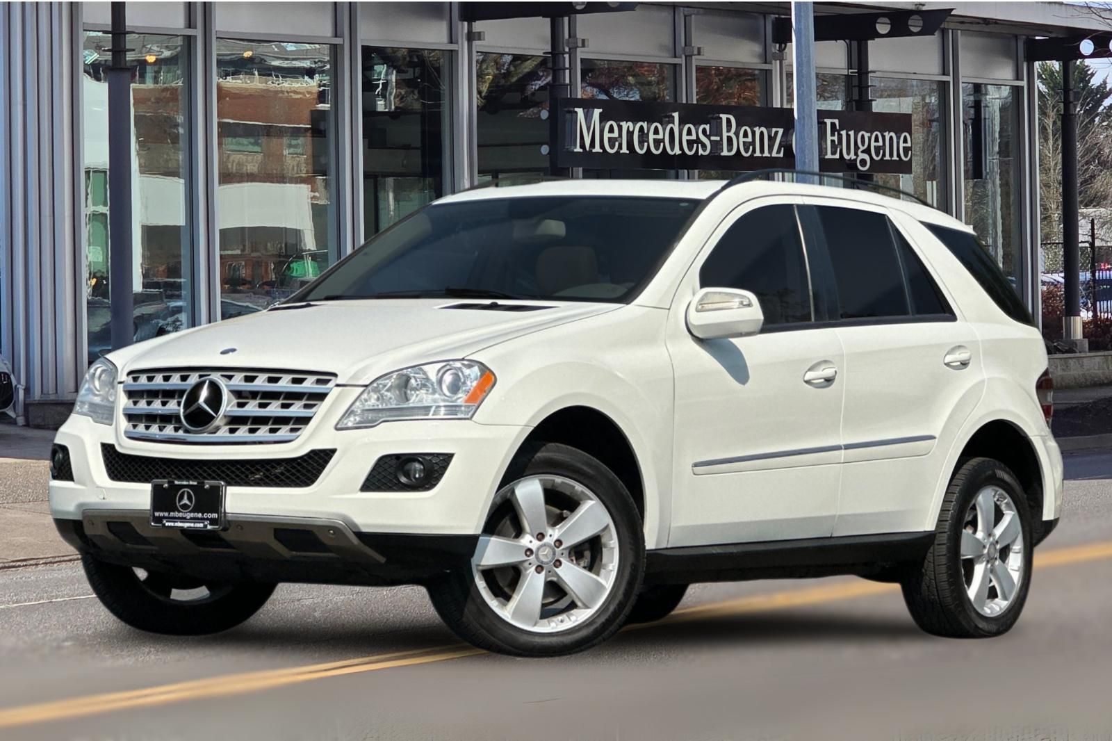Used 2009 Mercedes-Benz M-Class ML350 with VIN 4JGBB86E39A451043 for sale in Eugene, OR