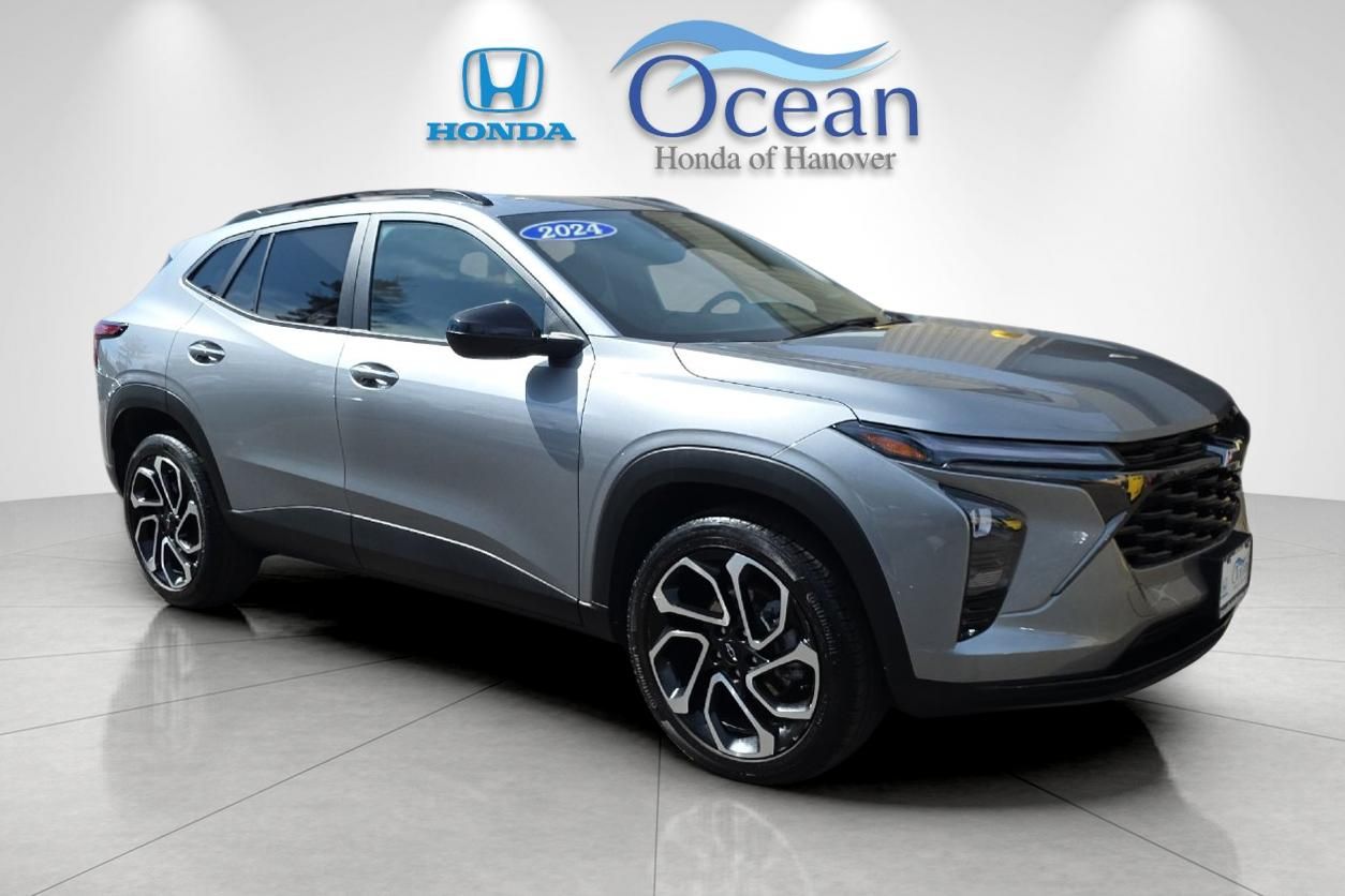 2024 Chevrolet Trax RS with 2RS FWD