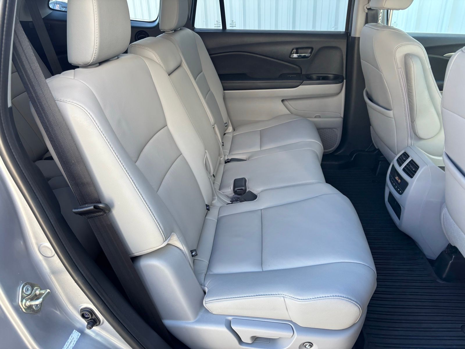 Used Car 2016 Honda Pilot  Ex-l For Sale Under $20,000 In Austin, Texas