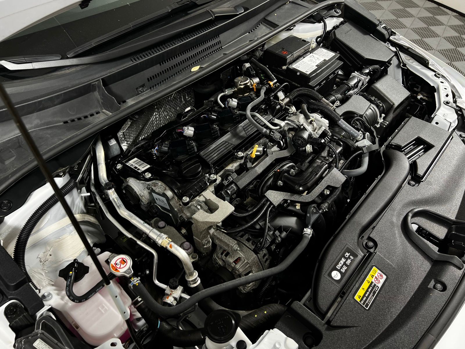 Thumbnail: 2024 Toyota Corolla - 10