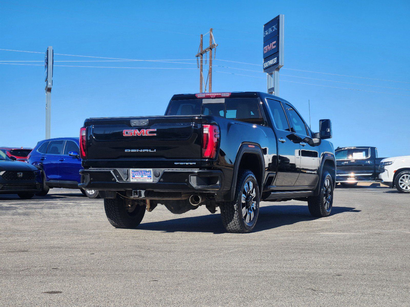 2024 GMC Sierra 2500HD Denali 4