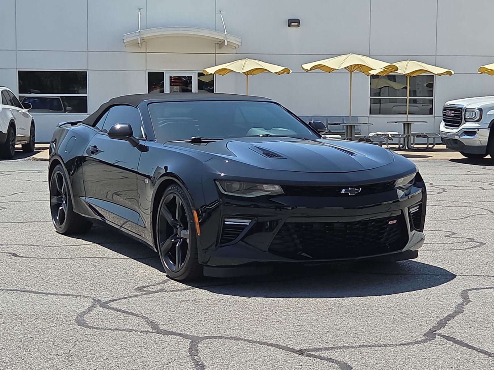 Black 2017 Chevrolet Camaro Convertible Rear-Wheel Drive 8-Speed Automatic