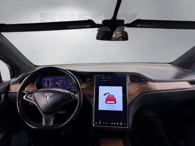 Used 2021  Tesla Long Range image 3