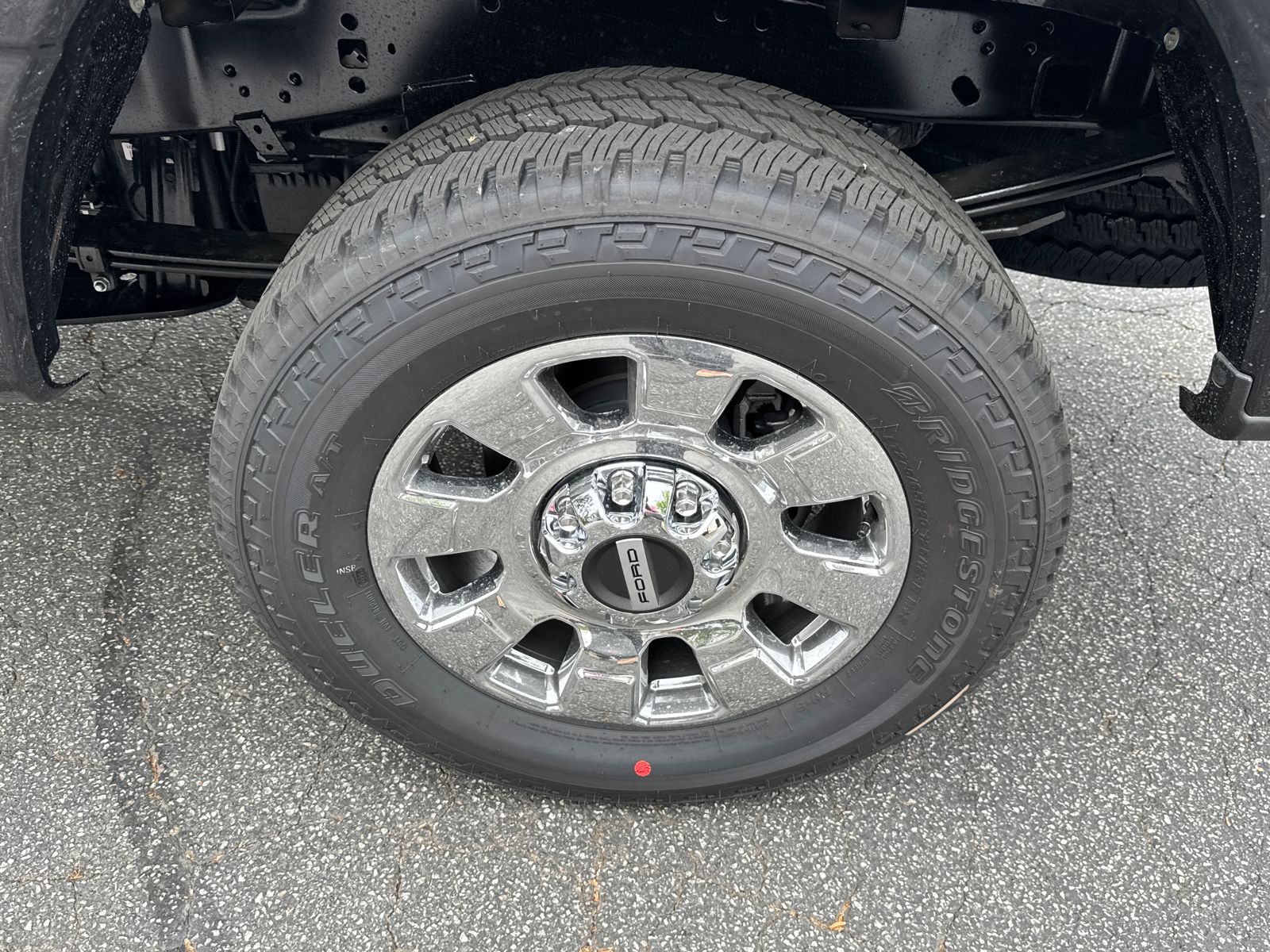 New 2026 Agate Black Metallic Ford F-250® Lariat® image 22