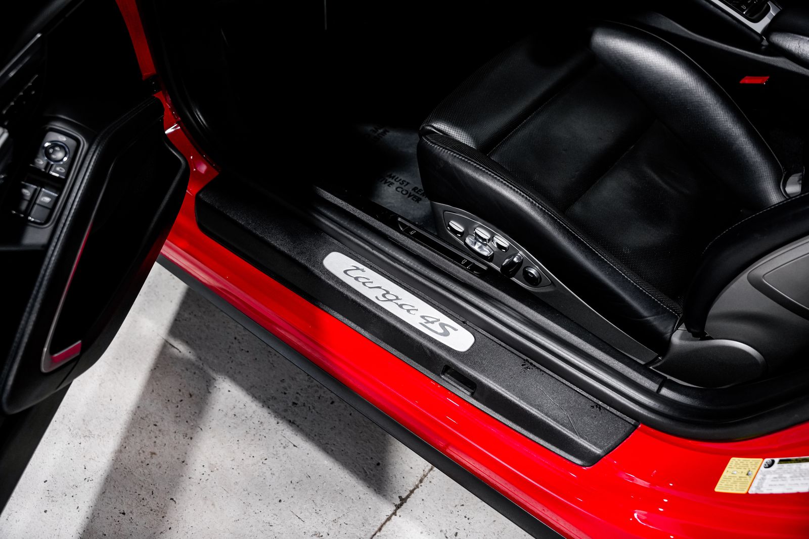2015 Porsche 911 Targa 4S — photo 24
