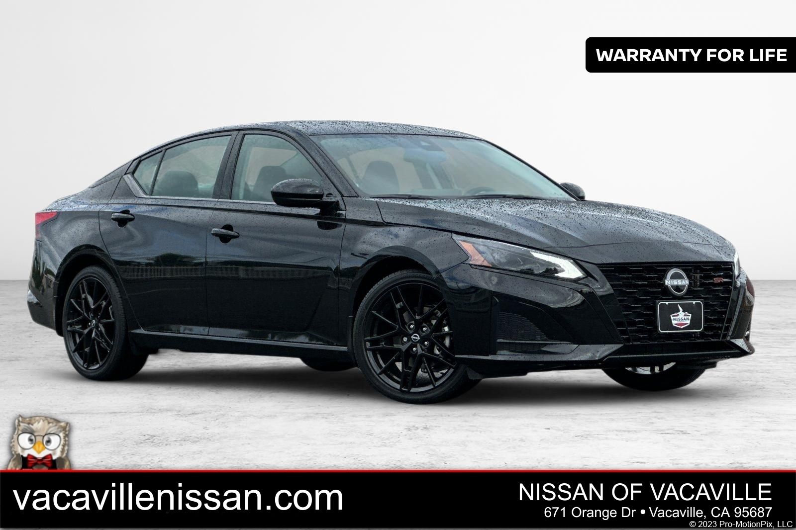 Super Black Clearcoat 2026 Nissan Altima 2.5 SR FWD Sedan Front-Wheel Drive Continuously Variable Transmission