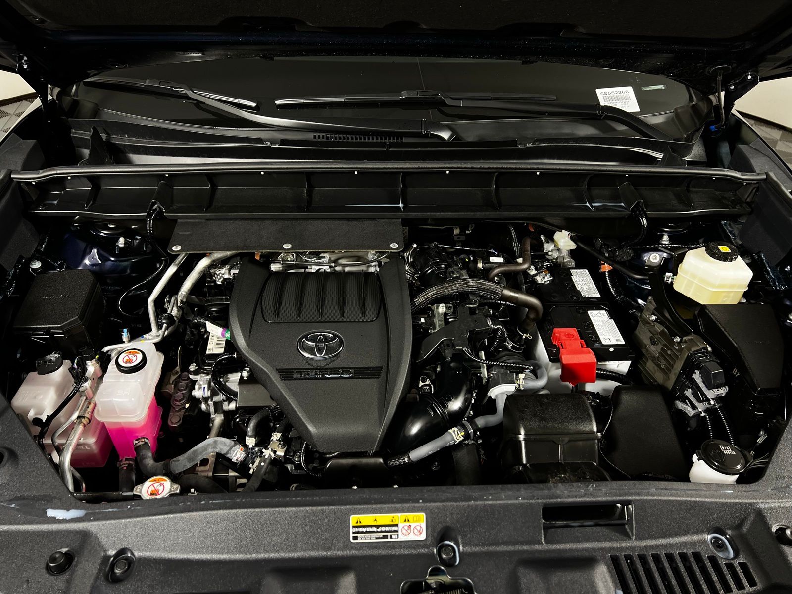 Thumbnail: 2025 Toyota Highlander - 9