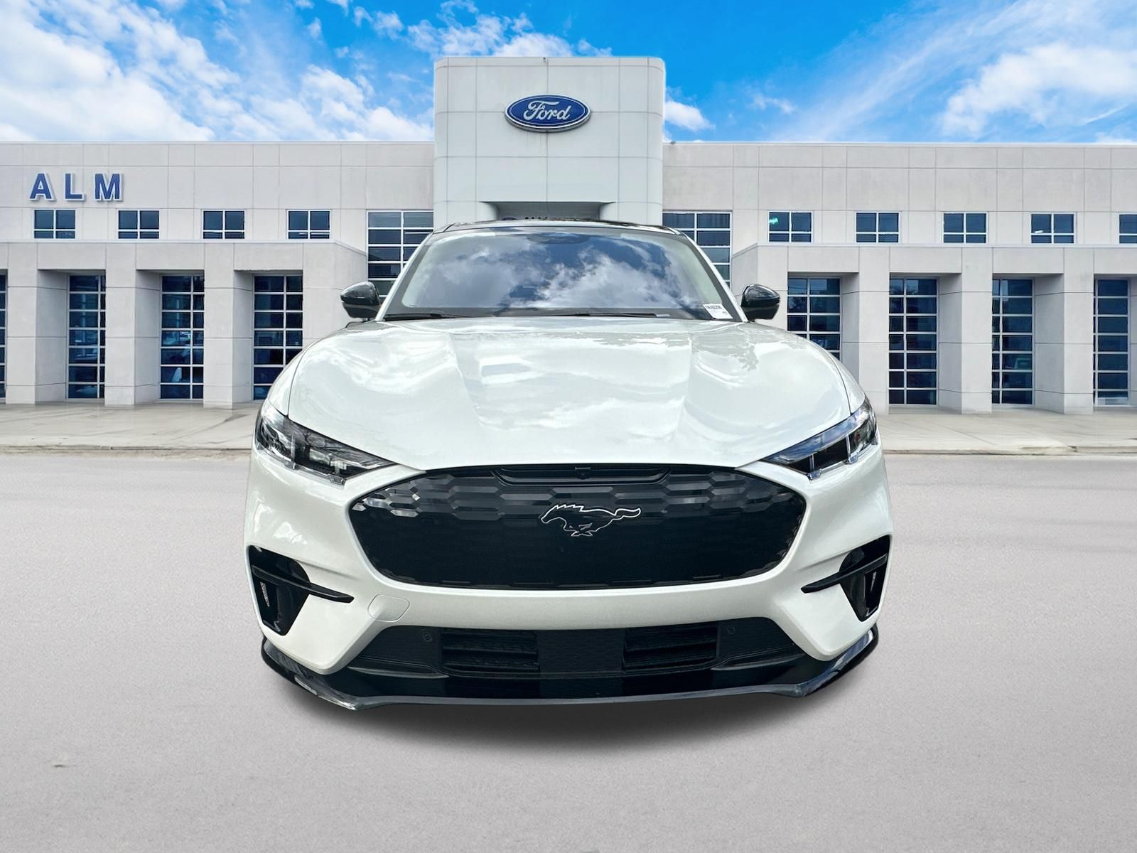 New 2026 Star White Metallic Tri-coat Ford Premium image 2