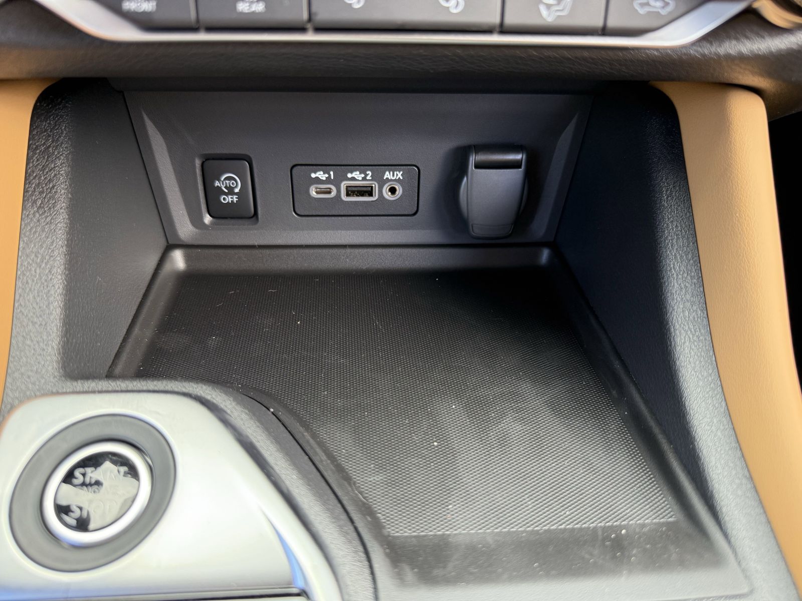 2025 Nissan Sentra SV photo 8