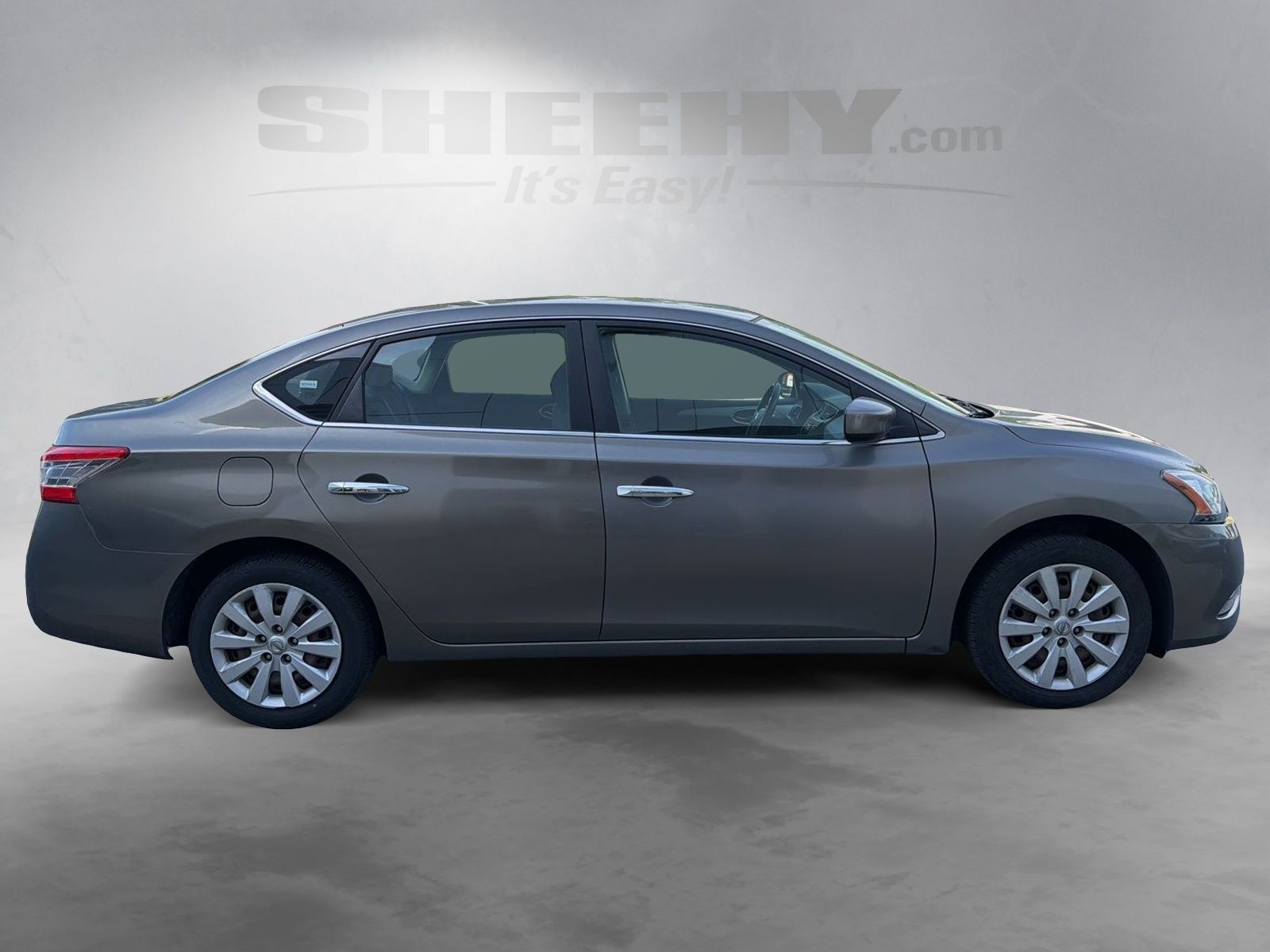 Used 2015 Titanium Nissan SV image 10