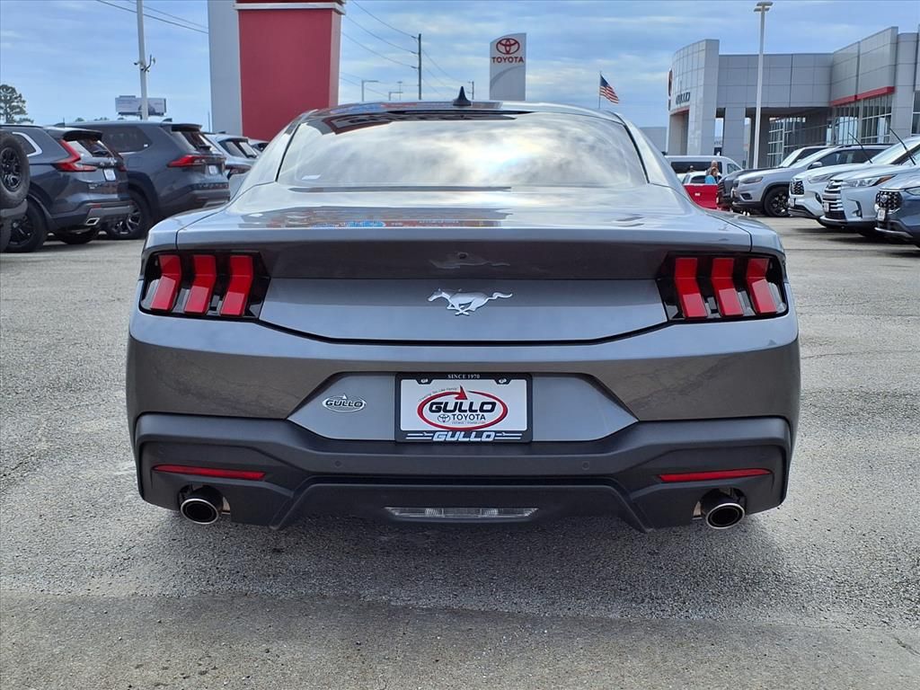 2025 Ford Mustang EcoBoost - 6