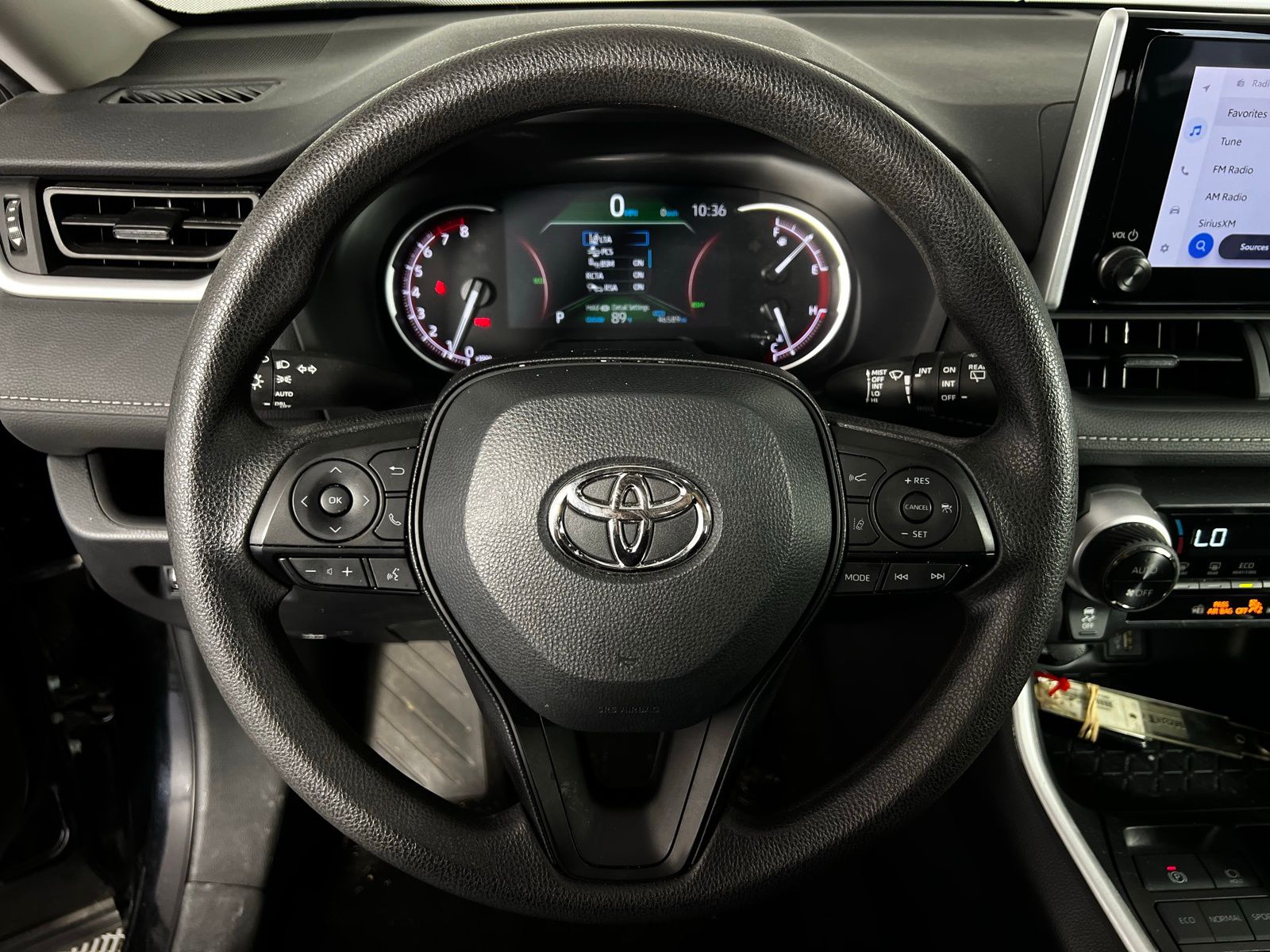 Thumbnail: 2024 Toyota RAV4 - 9