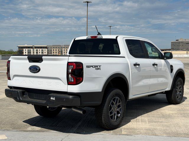 New 2025 Oxford White Ford XLT image 3