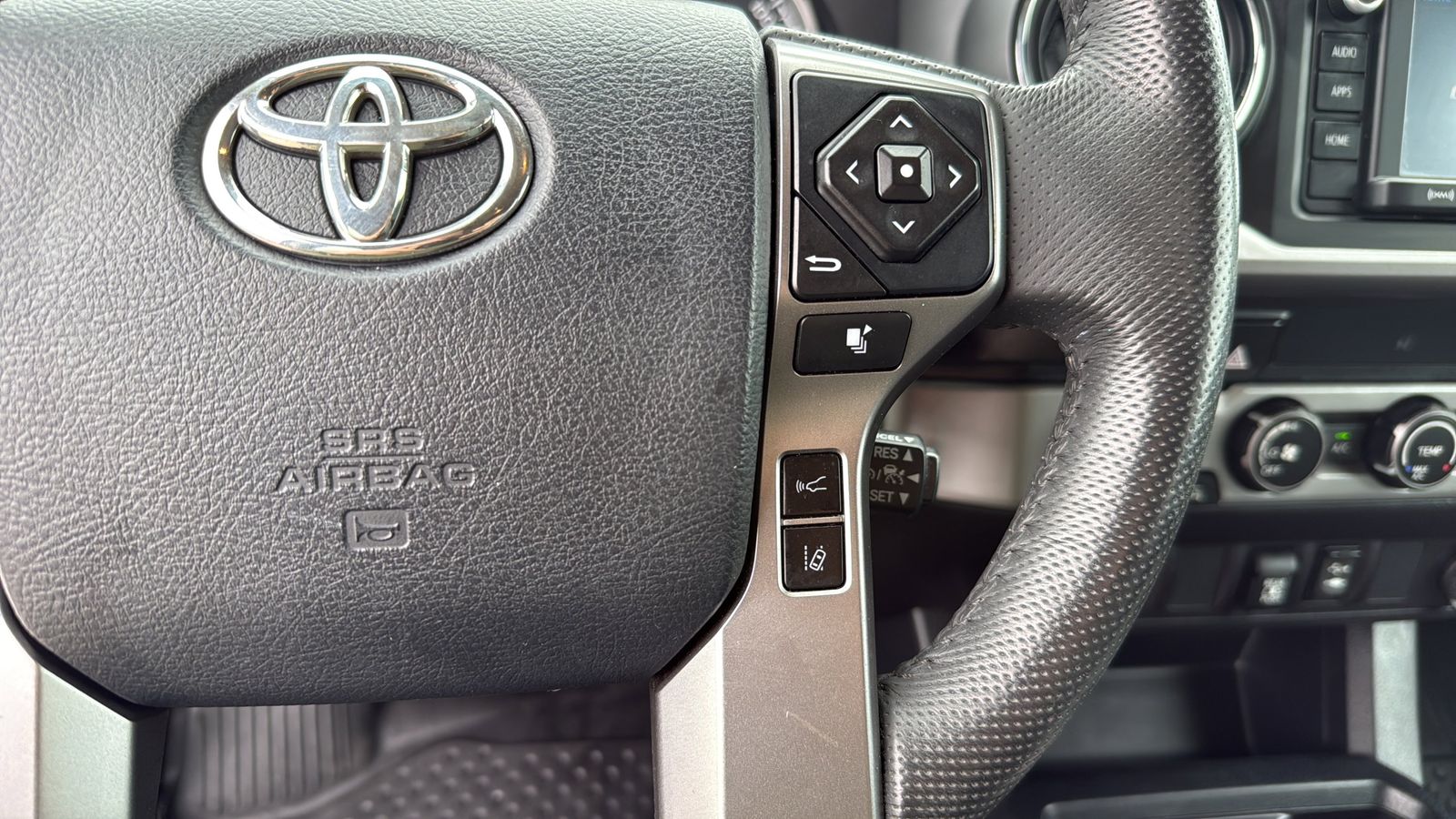 Used Car 2019 Toyota Tacoma  Sr5 For Sale Under $35,000 In Austin, Texas