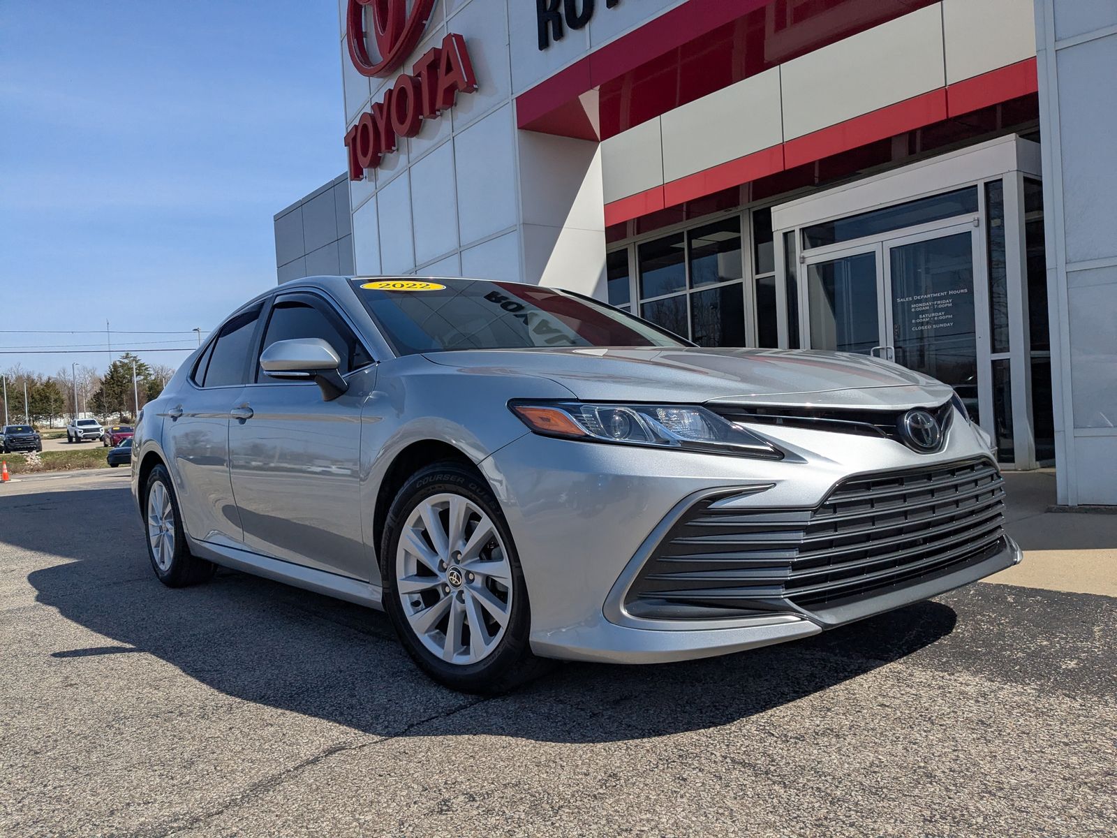 2022 Toyota Camry LE FWD