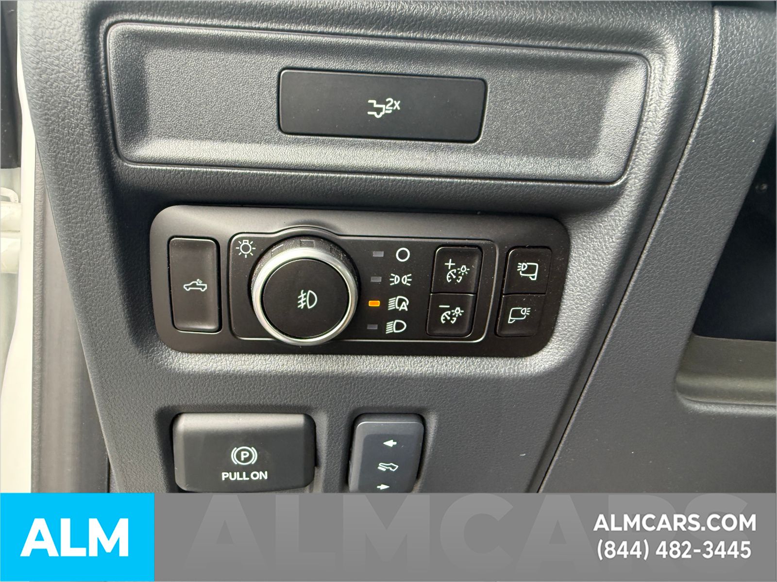 Used 2026 White Ford Lariat image 30