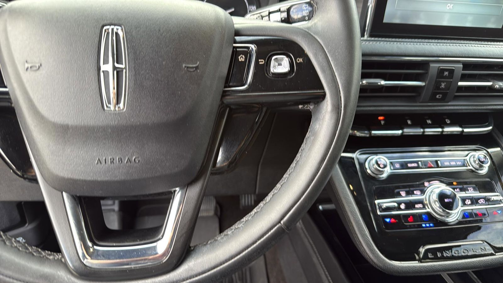 Used Car 2022 Lincoln Corsair  Standard For Sale Under $30,000 In Austin, Texas