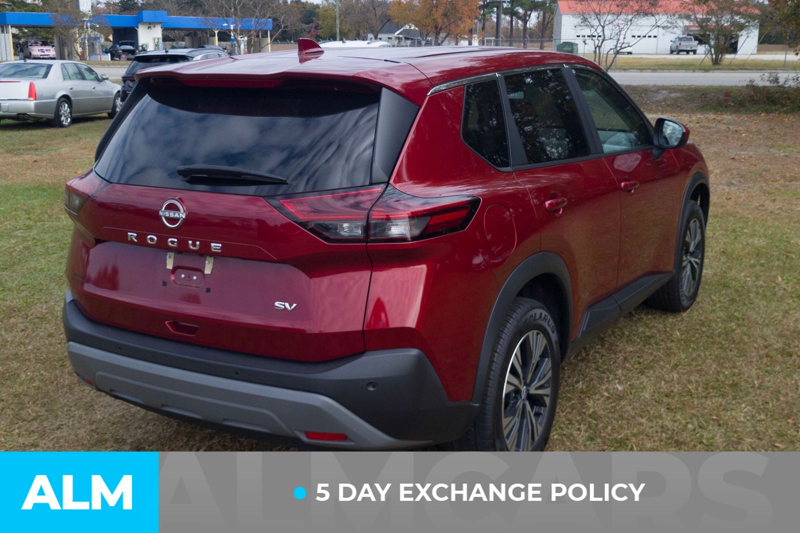 2023 Nissan Rogue SV photo 2