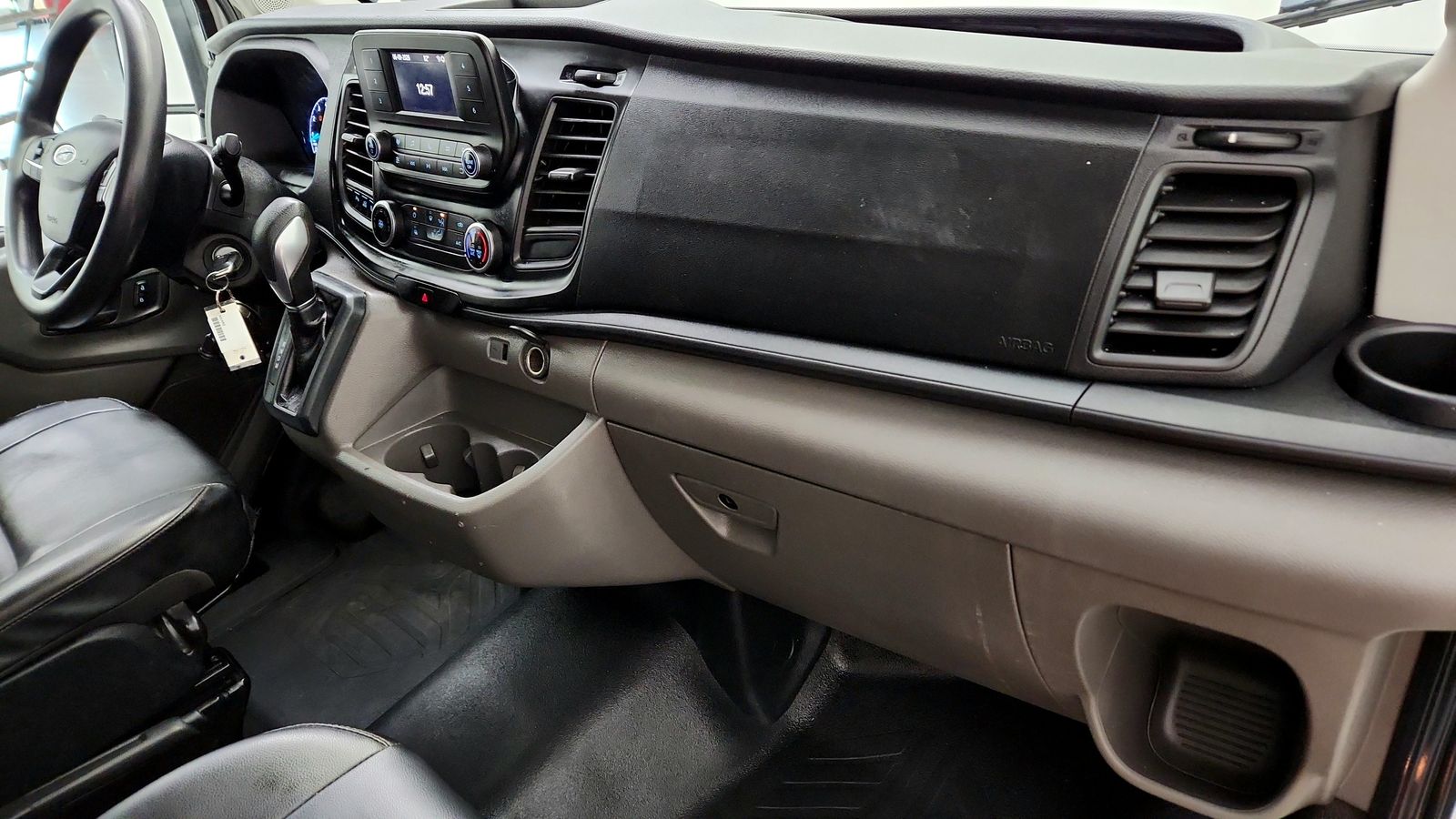 Used 2020 White Ford Base image 19
