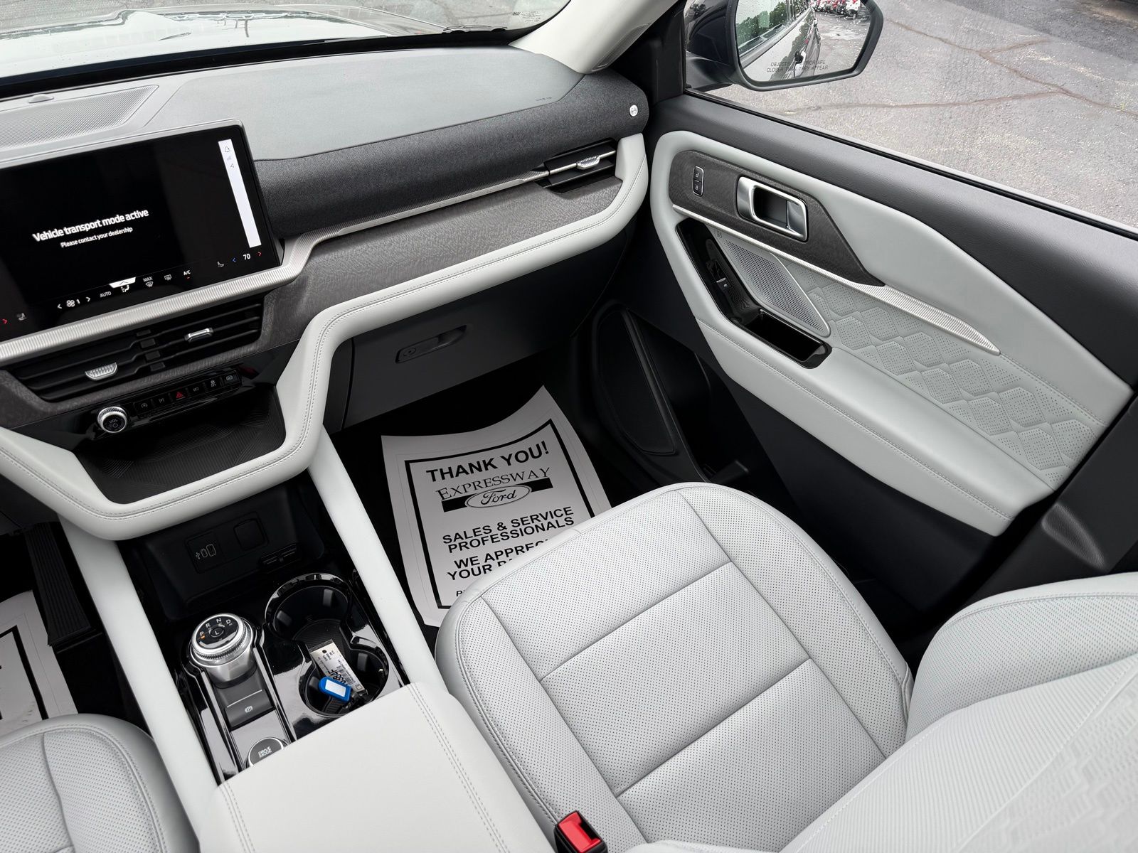 2026 Ford Explorer image 18