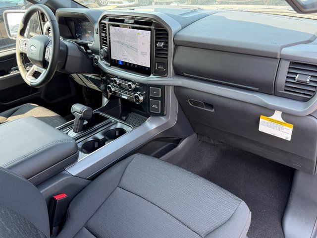 New 2026 Carbonized Gray Metallic Ford XLT image 8