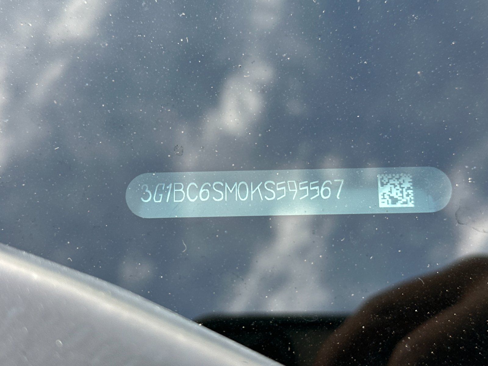 View vehicle photo 4