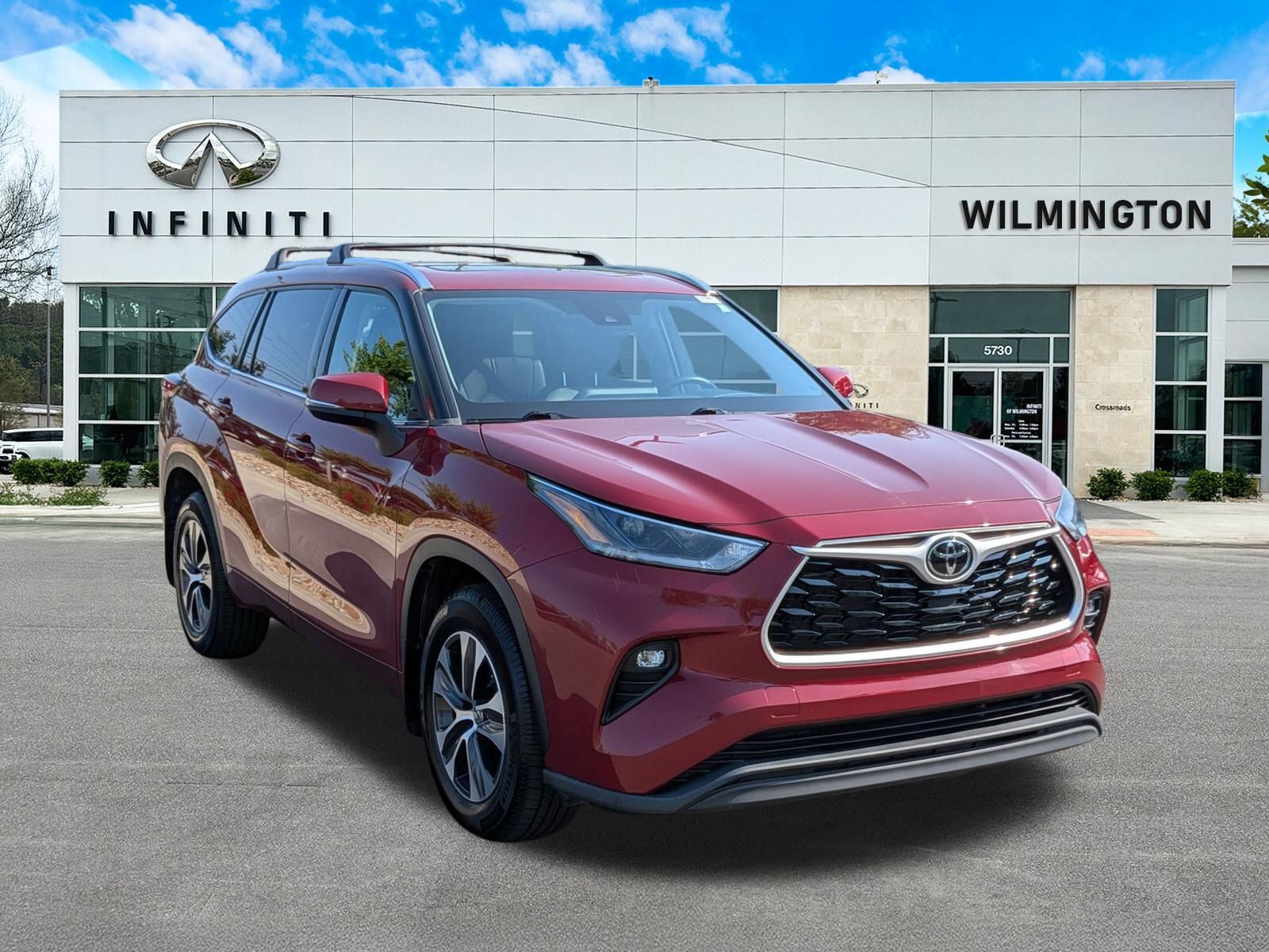 Red (Ruby Flare Pearl) 2021 Toyota Highlander XLE AWD SUV / Crossover All-Wheel Drive 8-Speed Automatic