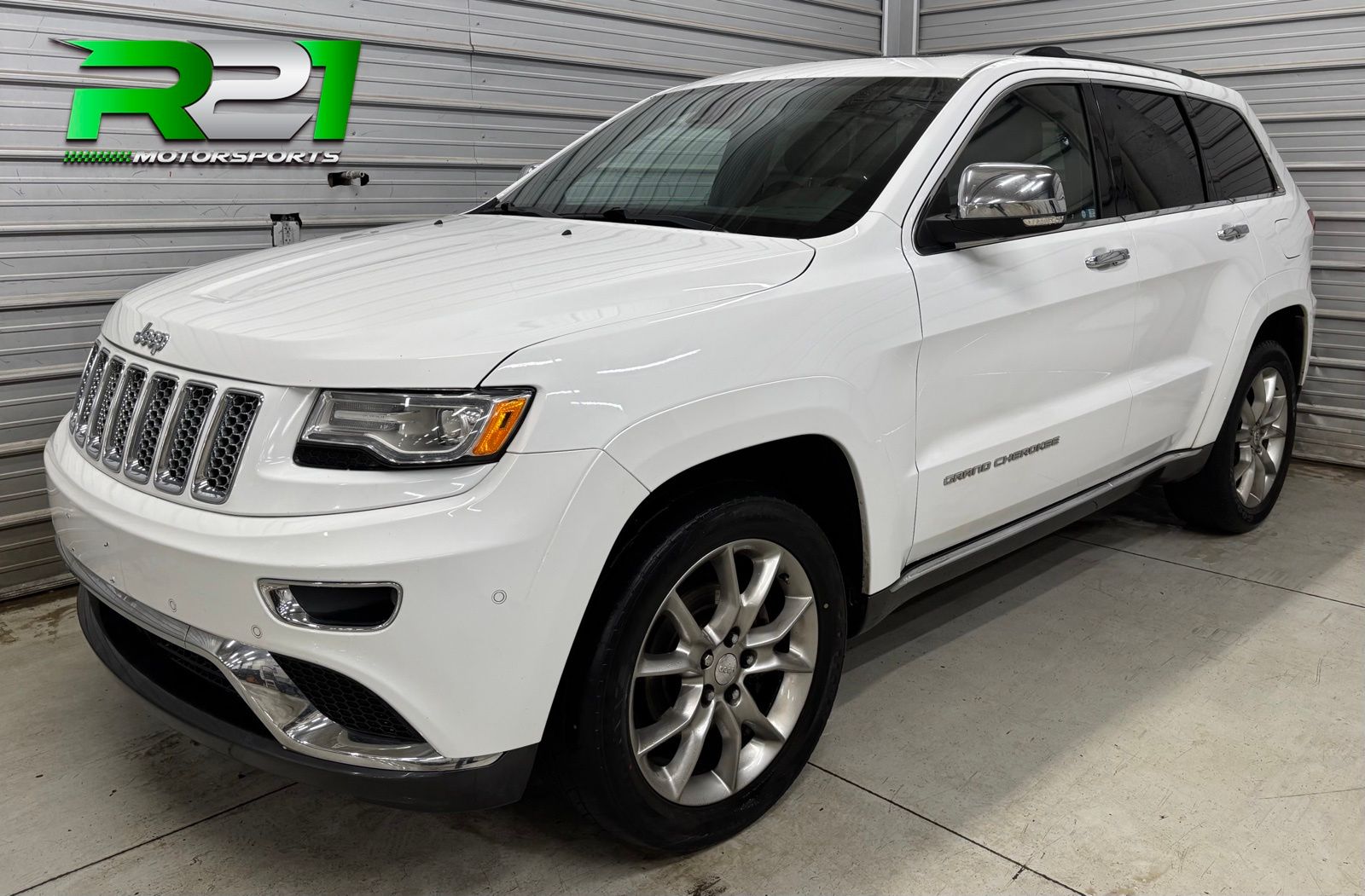 2015 Jeep Grand Cherokee Summit 4WD's photo
