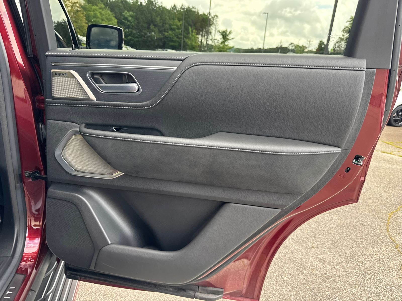 Used 2025 Red INFINITI SENSORY image 16