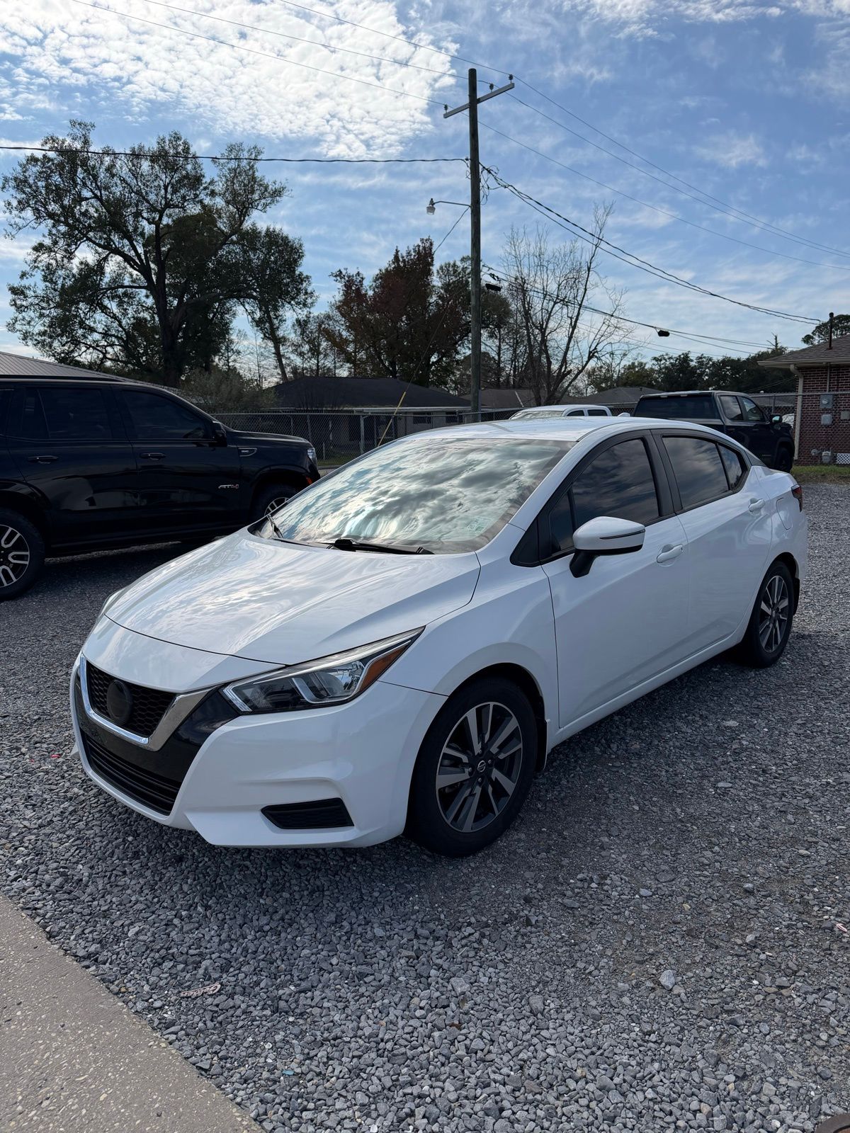 2021 Nissan Versa SV FWD