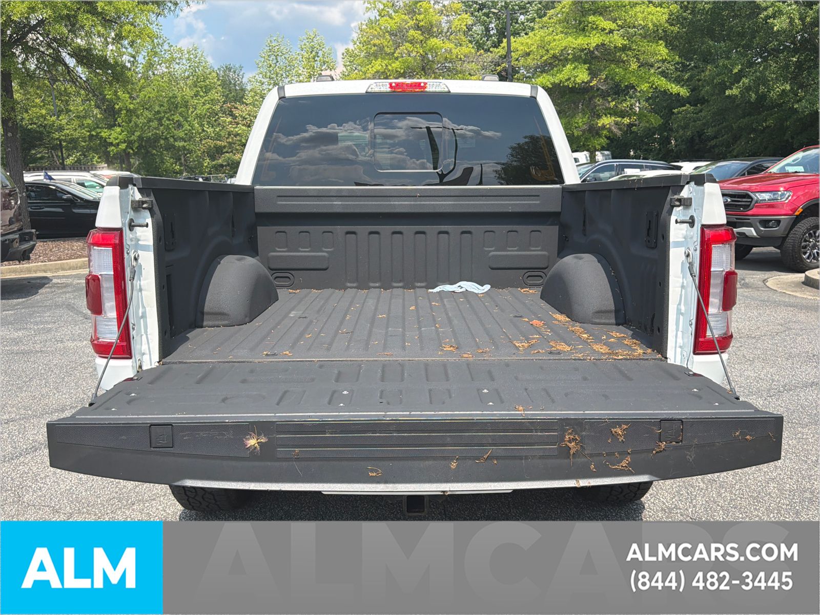 Used 2023 White Ford Lariat image 21