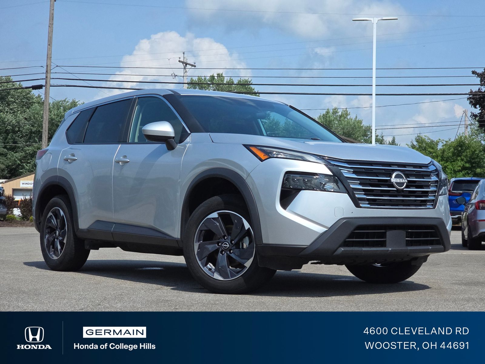 Used 2024 Silver Nissan SV image 2