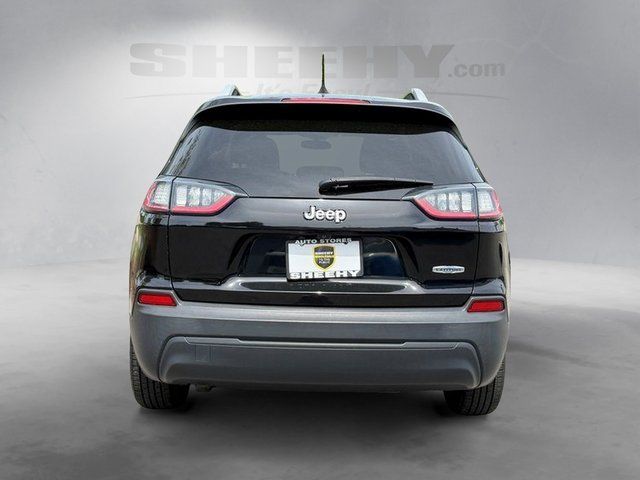 Used 2019 Diamond Black Jeep Latitude image 13
