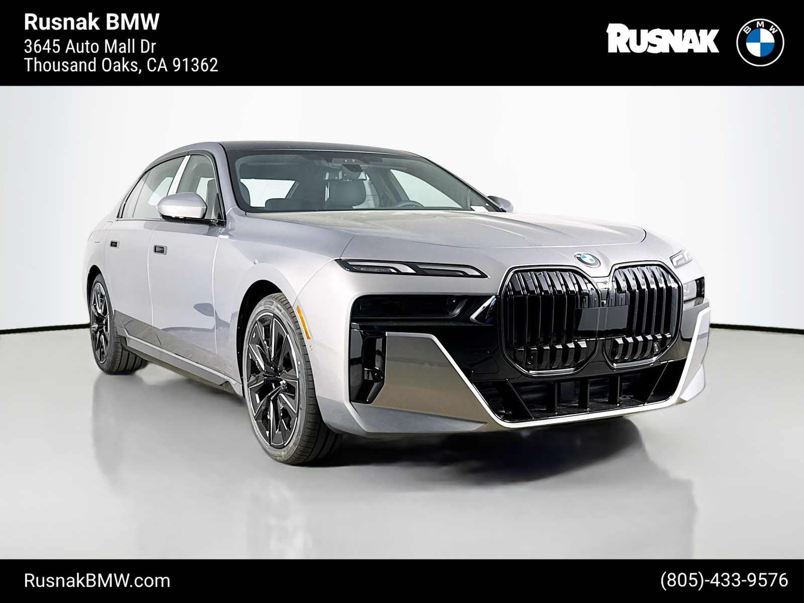 Gray (Oxide Grey Metallic) 2026 BMW 7 Series Sedan All-Wheel Drive 8-Speed Automatic