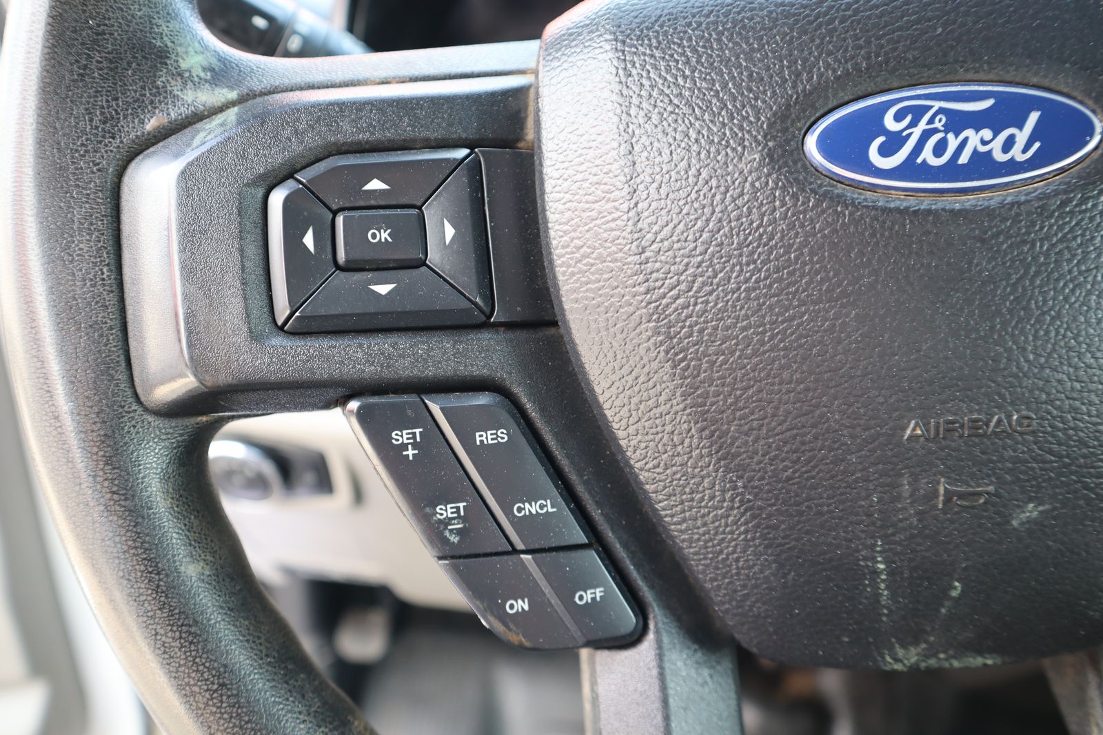 2020 Ford F-350SD XL photo