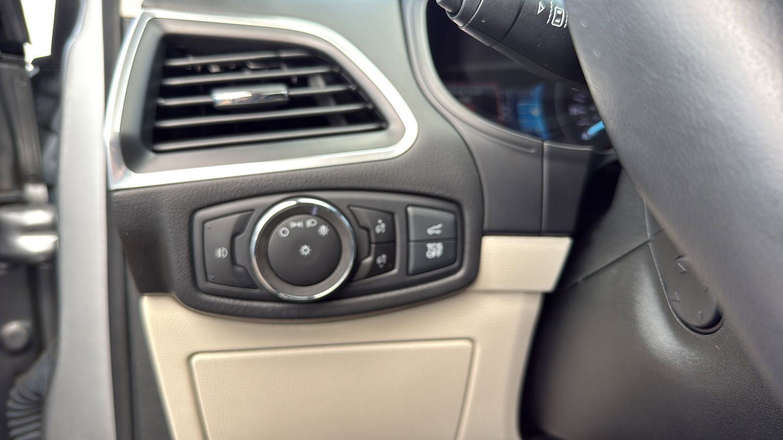 Used Car 2023 Ford Edge  Titanium For Sale Under $30,000 In Austin, Texas