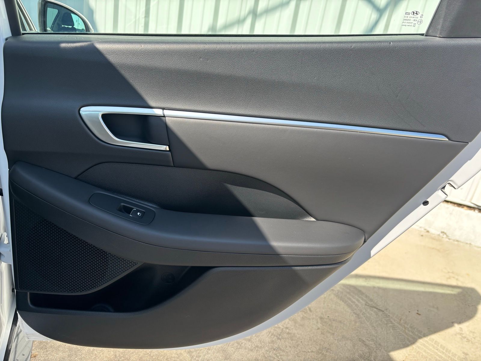 Used Car 2023 Hyundai Sonata Hybrid  Sel For Sale Under $25,000 In Austin, Texas