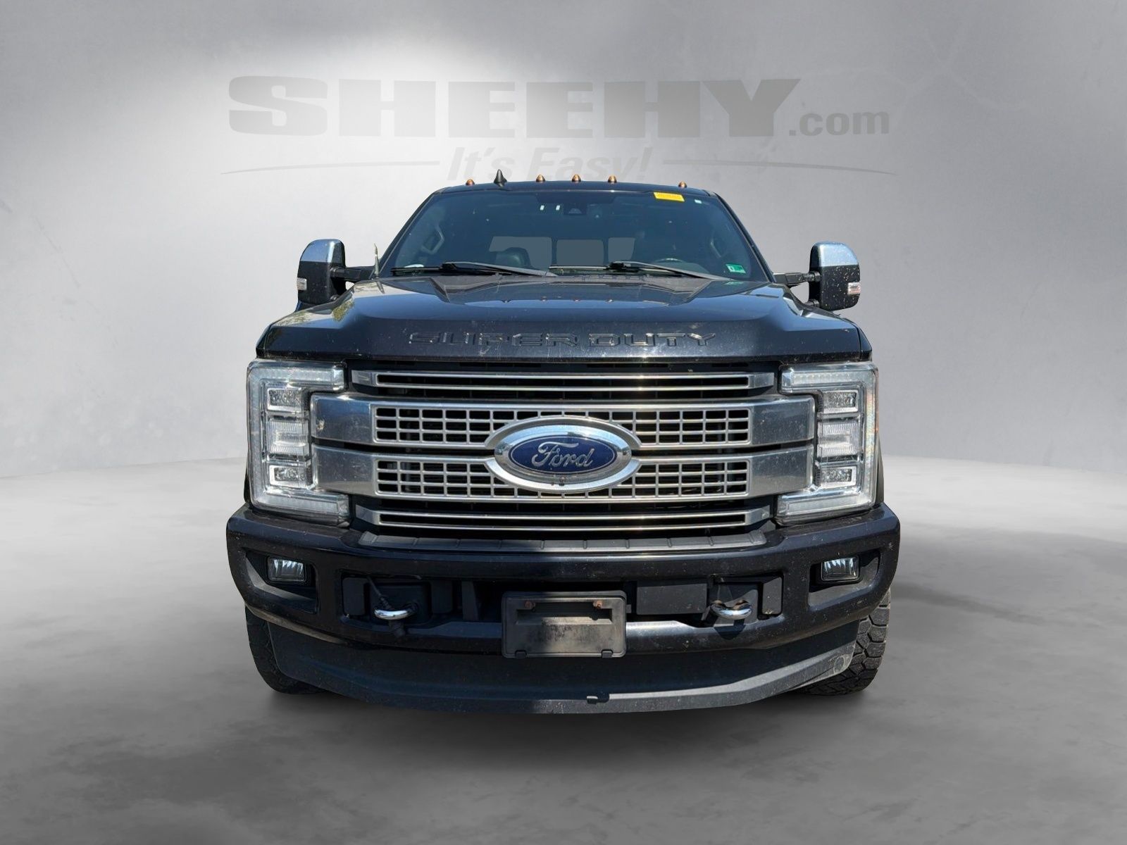 Used 2019 Black Ford Platinum image 16