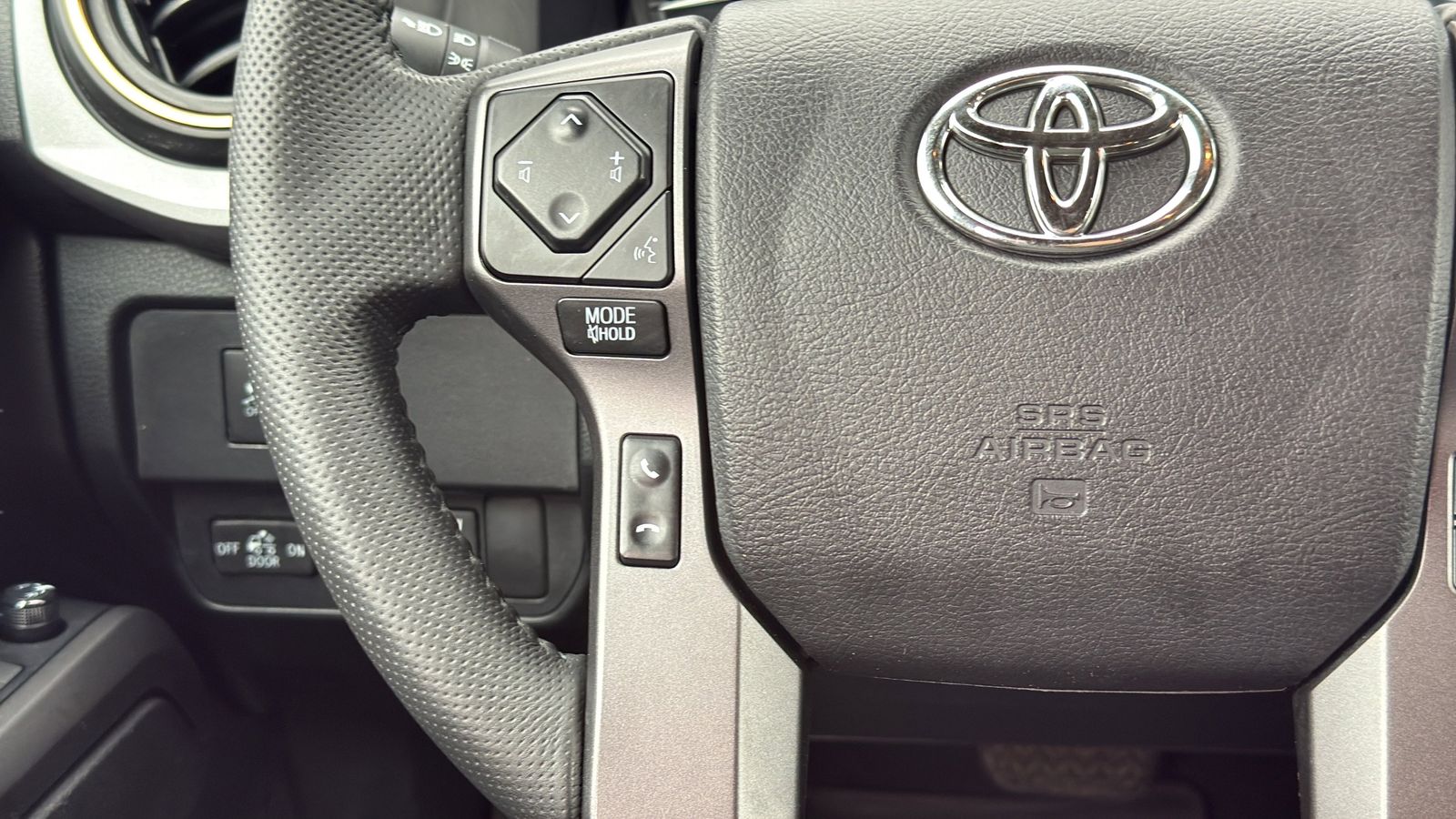 Used Car 2022 Toyota Tacoma  Trd Sport For Sale Under $40,000 In Austin, Texas