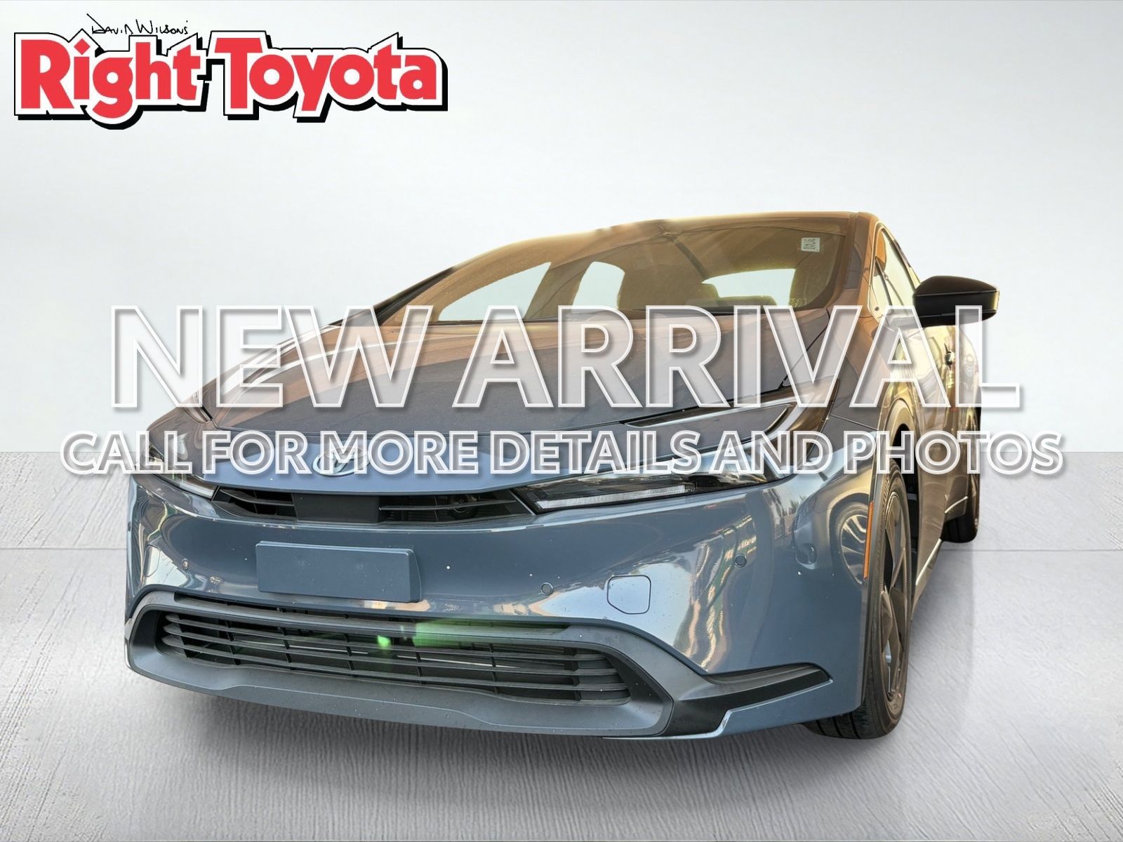 Guardian Gray 2026 Toyota Prius Hatchback Front-Wheel Drive Continuously Variable Transmission