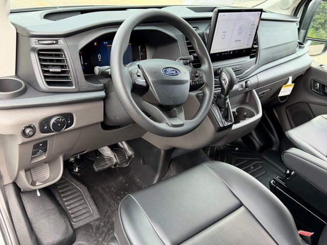 New 2026 Oxford White Ford Base image 18